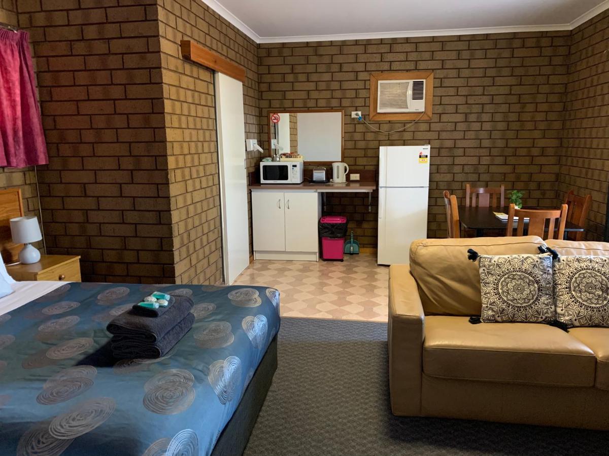 Airport Whyalla Motel Eksteriør bilde